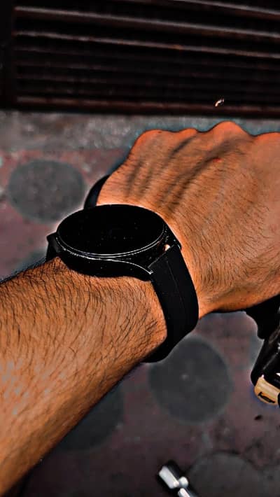 Samsung watch 4 super amoled display