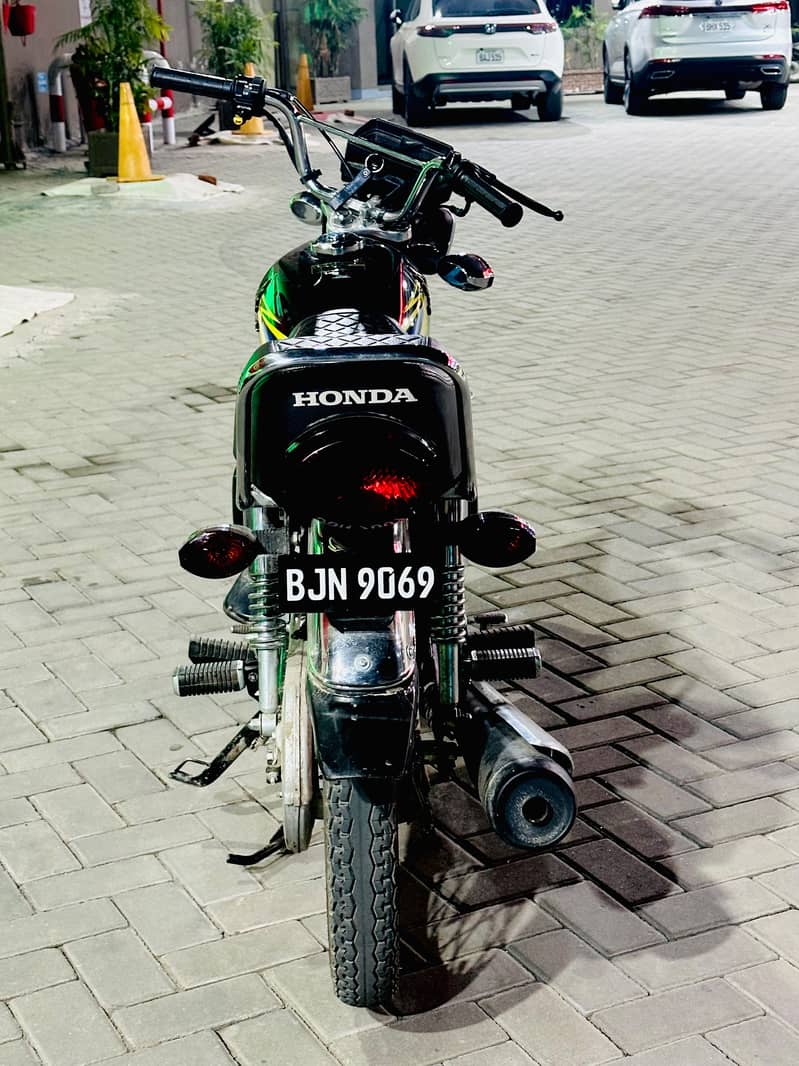 Honda CG 125 2026 Model – Fresh Condition | Low Mileage 6