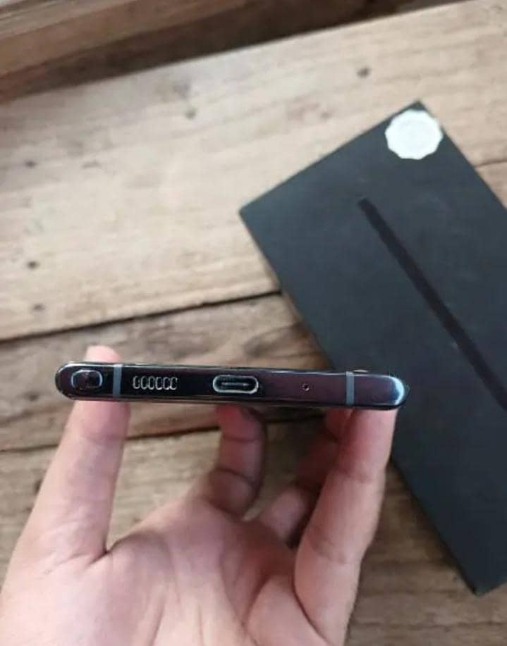 Samsung Mobile Note 10 Plus 2