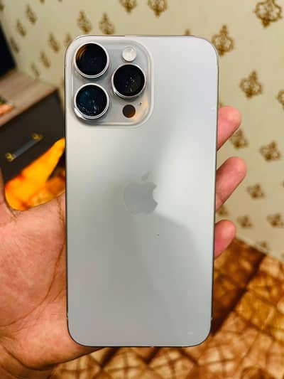Apple iPhone 15 Pro Max