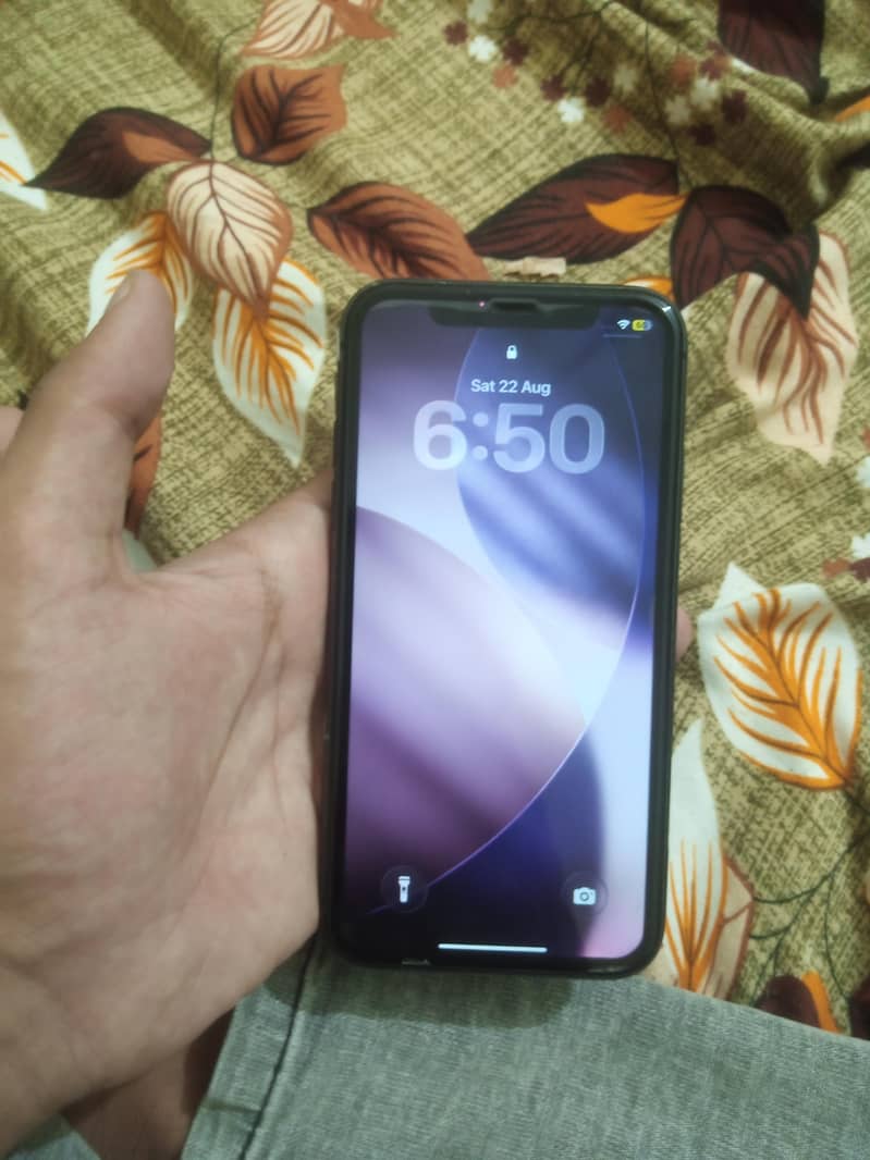 Apple iPhone 11 1