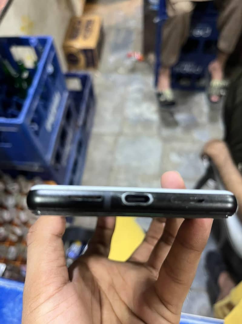 Google Pixel 6 4