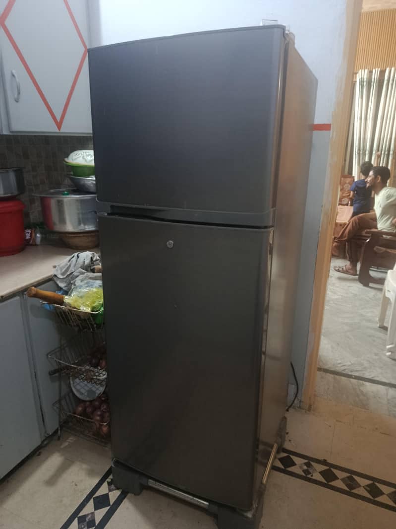 refrigerator 4