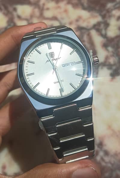 3.5k and 5k 2 watch home delivery available