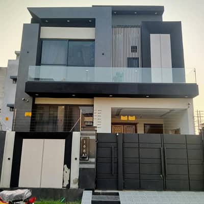 5 marla brand new furnished house available for sale