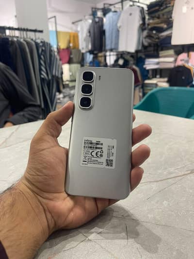 Infinix hot 60 pro plus 16/256