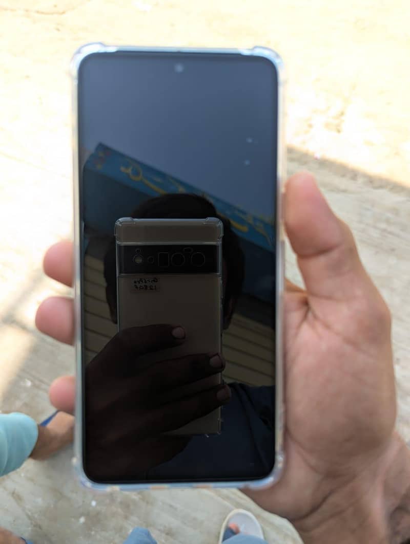 Google Pixel 8 Pro 3