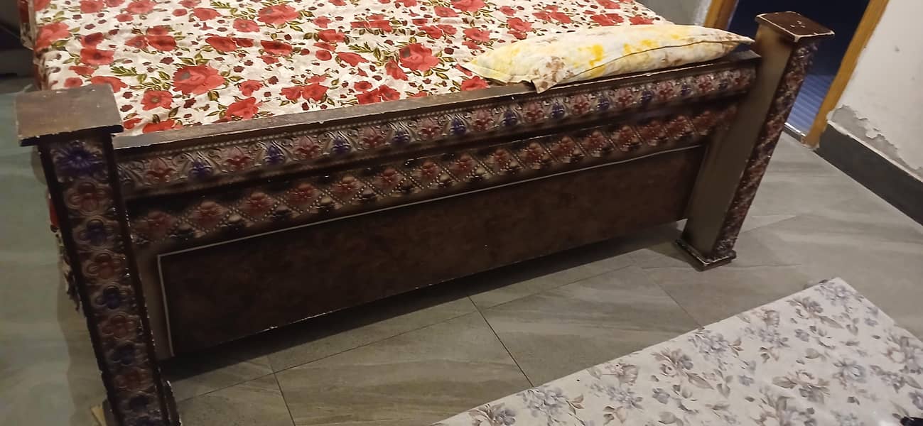 Bed And 2 side Table 1