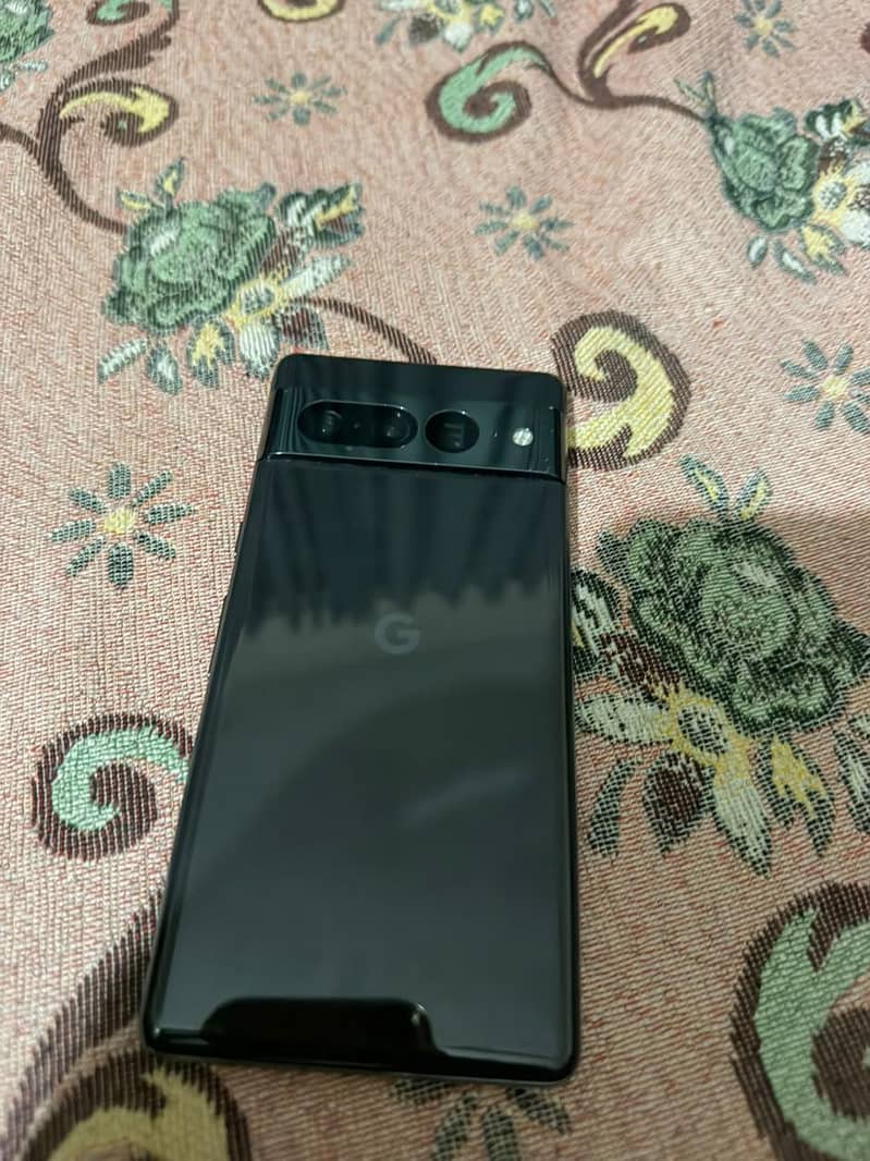 Google pixel 7 pro 2