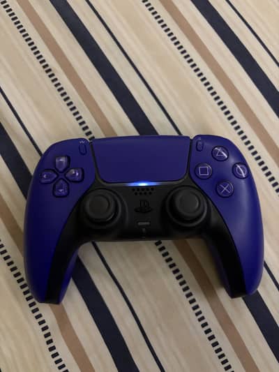 Ps5 controller available in brandnew condition