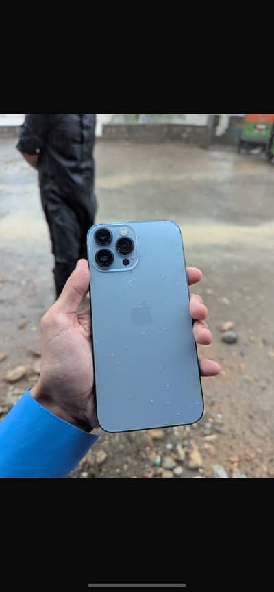 Apple iPhone 13 Pro Max mdn 10 by 10