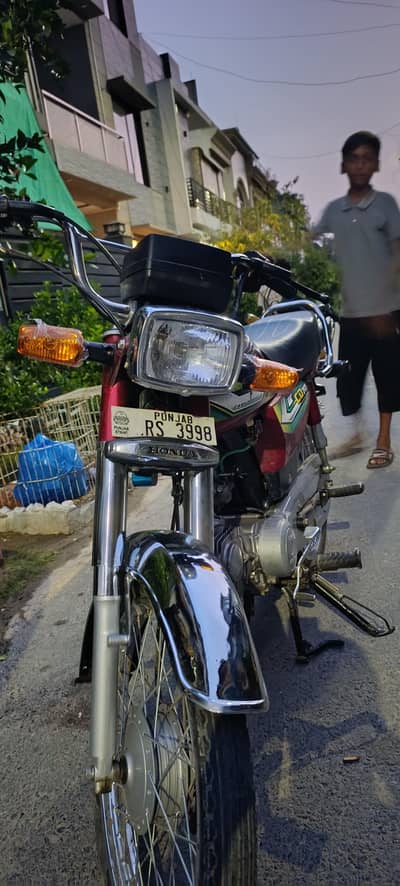 C70 Honda - Neat & Clean - Ready to Ride