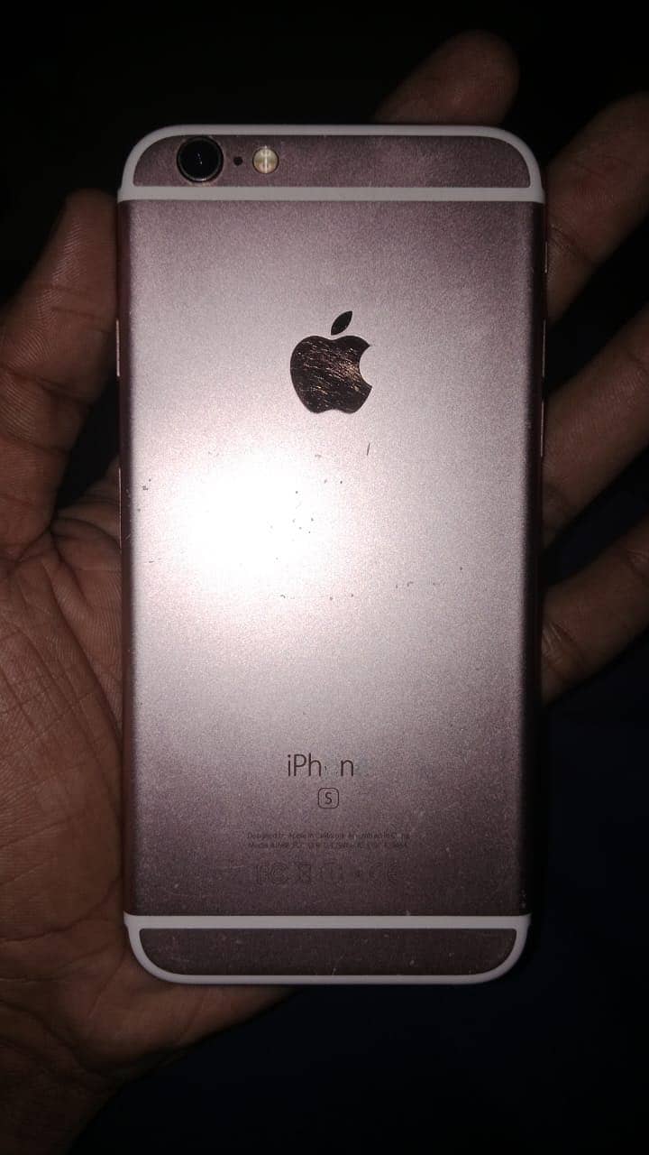 Apple iPhone 6S 1