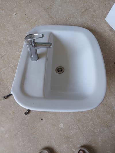 new wash basin with liver tap