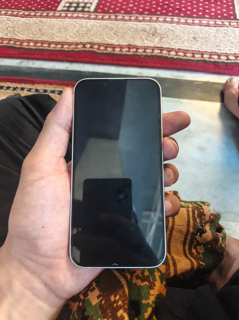 Apple iPhone 14 2