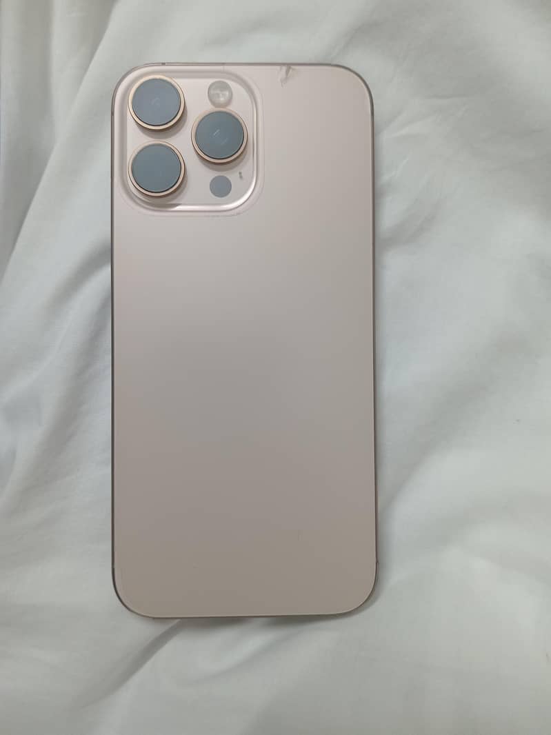 Apple iPhone 16 Pro Max 0