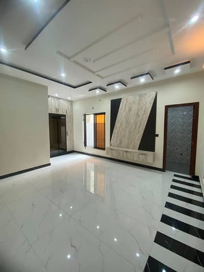 8 Marla Brand New Luxury House for Sale in Architects Engineers Society Lahore