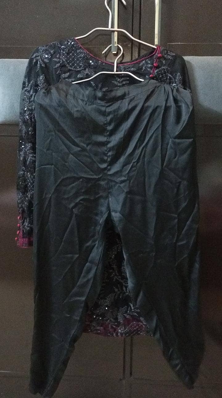 Black D 0