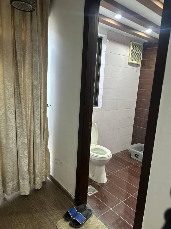 1 Master Bed Attach Bath 4