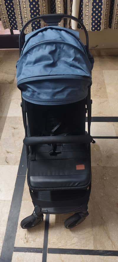 Baby Stroller / Pram – Foldable, Comfortable & 10/10 Condition