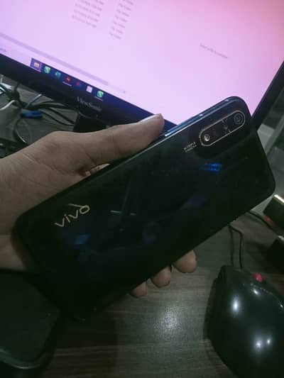 Vivo S1 4/128 official PTA approved.