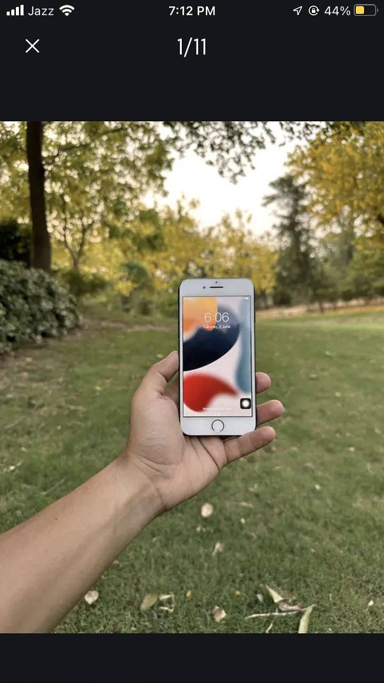 Apple iPhone 7 0
