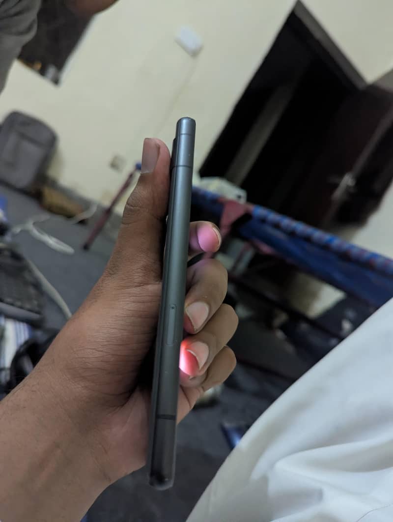 Google Pixel 7a 2