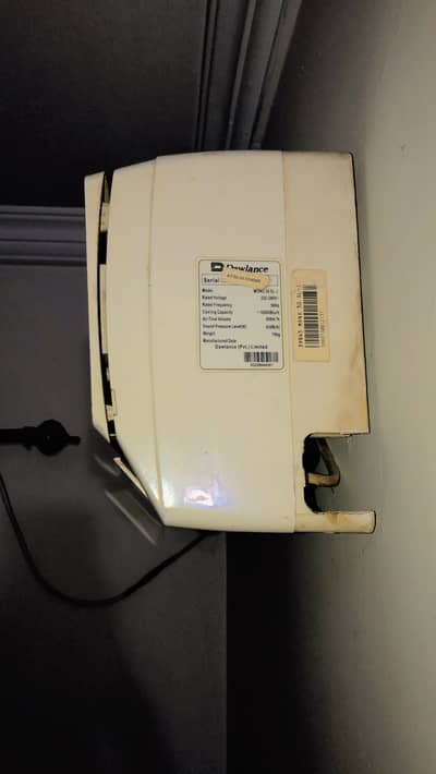 Dawlance 1.5 Ton AC Monogram 30 , 18000 BTU , INNER + OUTER Complete