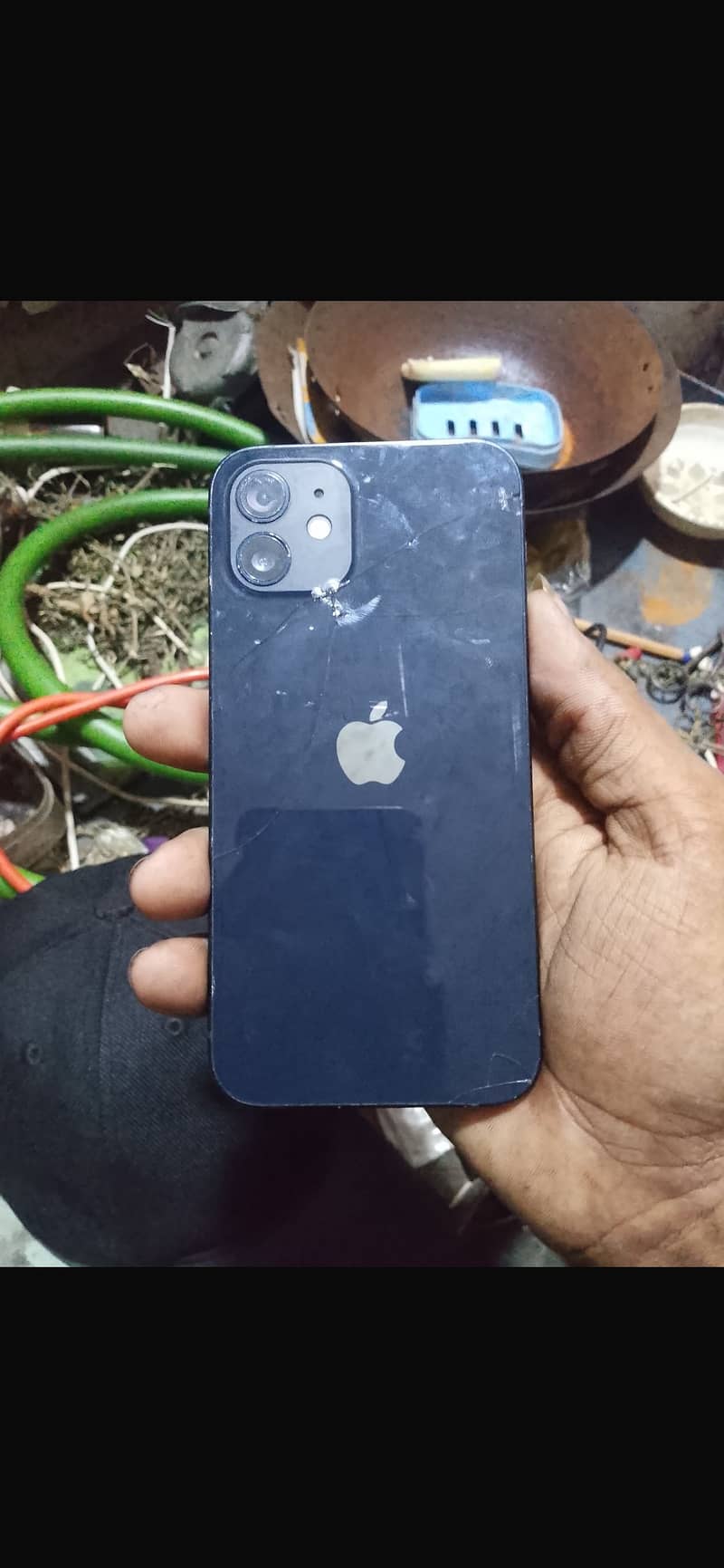 Apple iPhone 12 3