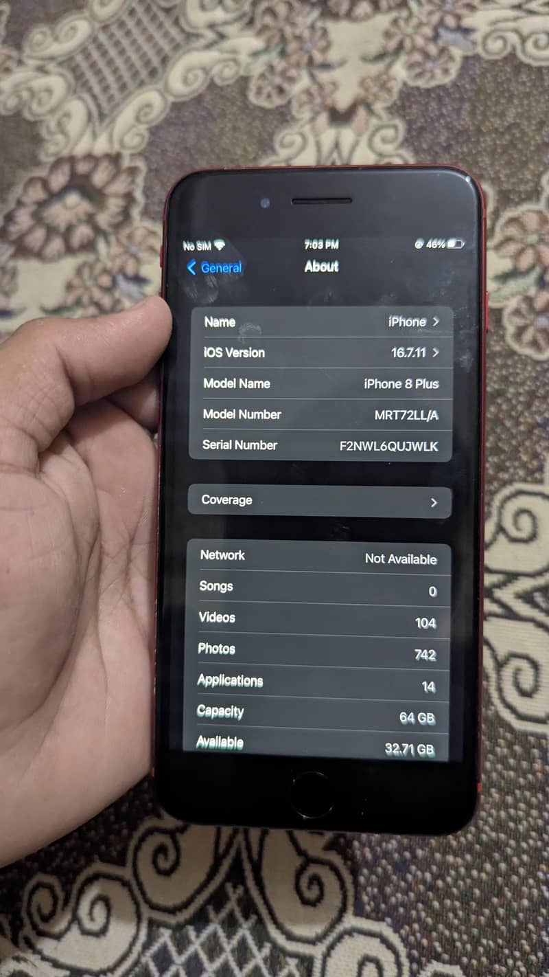 Apple iPhone 8 Plus 4