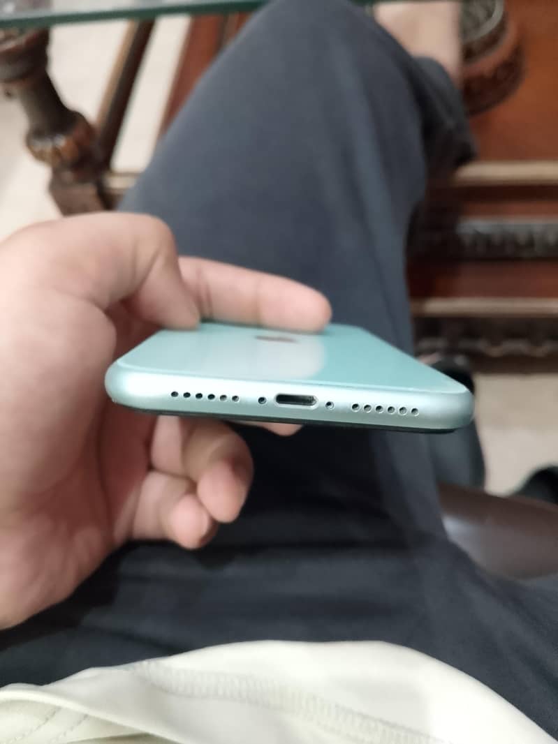iphone 11 8