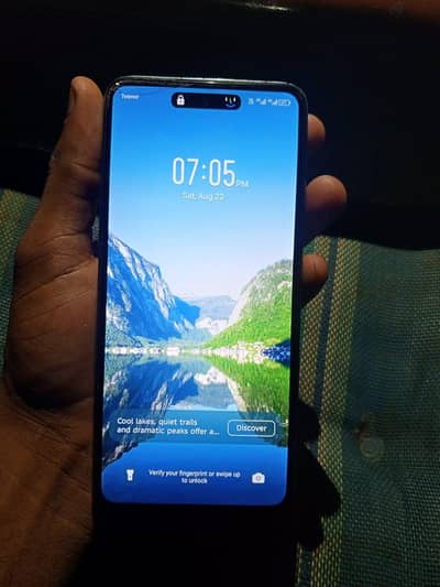 Infinix Hot 40i 8/128 Ram Memory