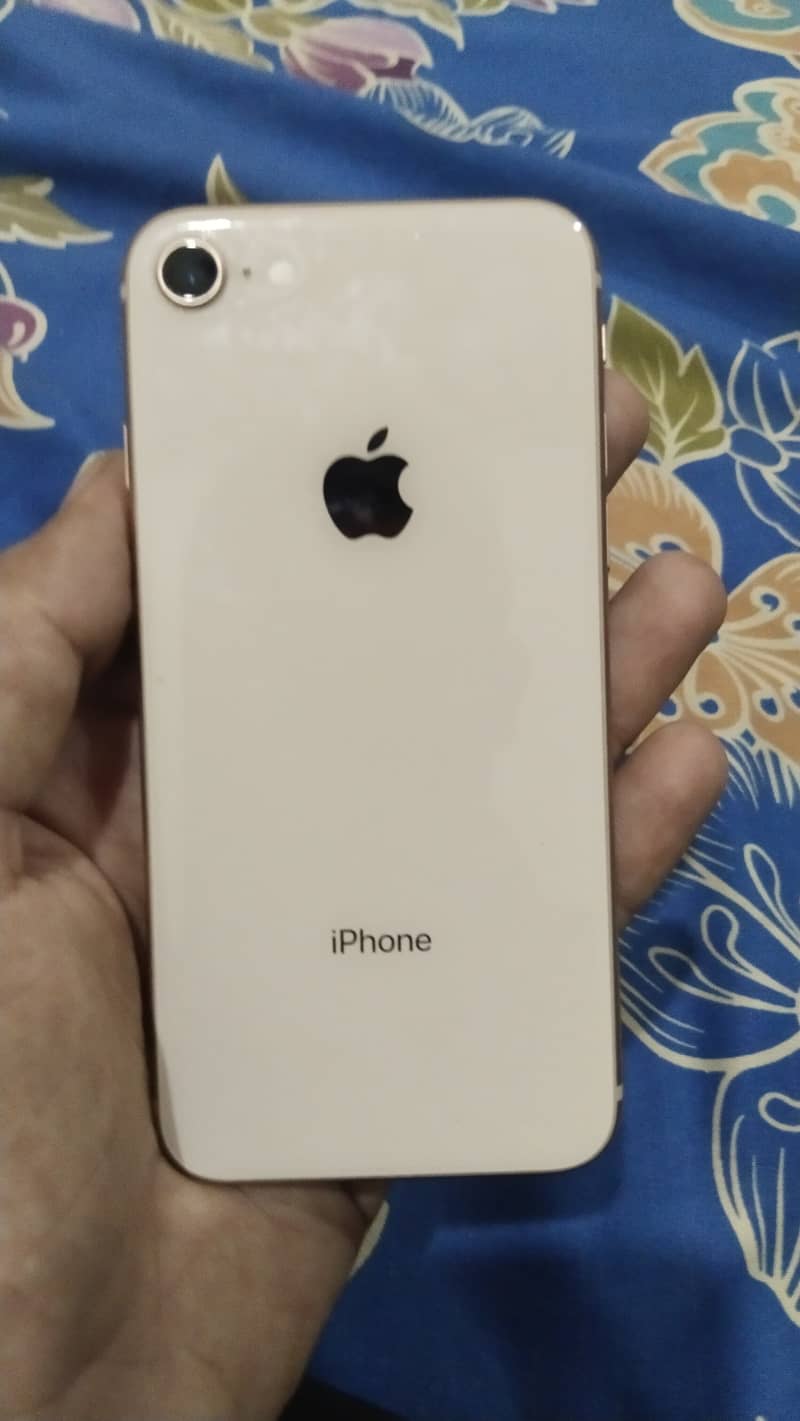 Apple iPhone 8 5