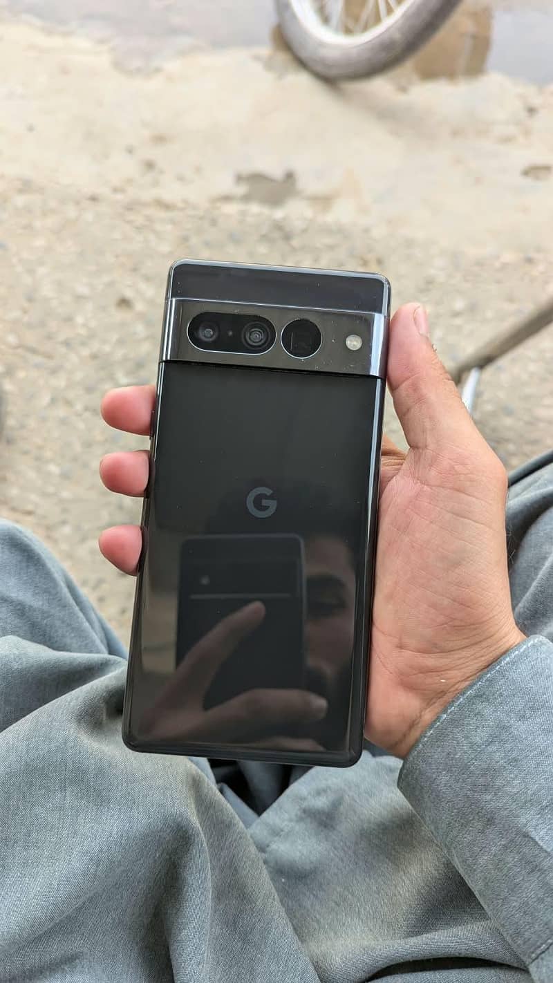 Google pixel 8 Pro 3