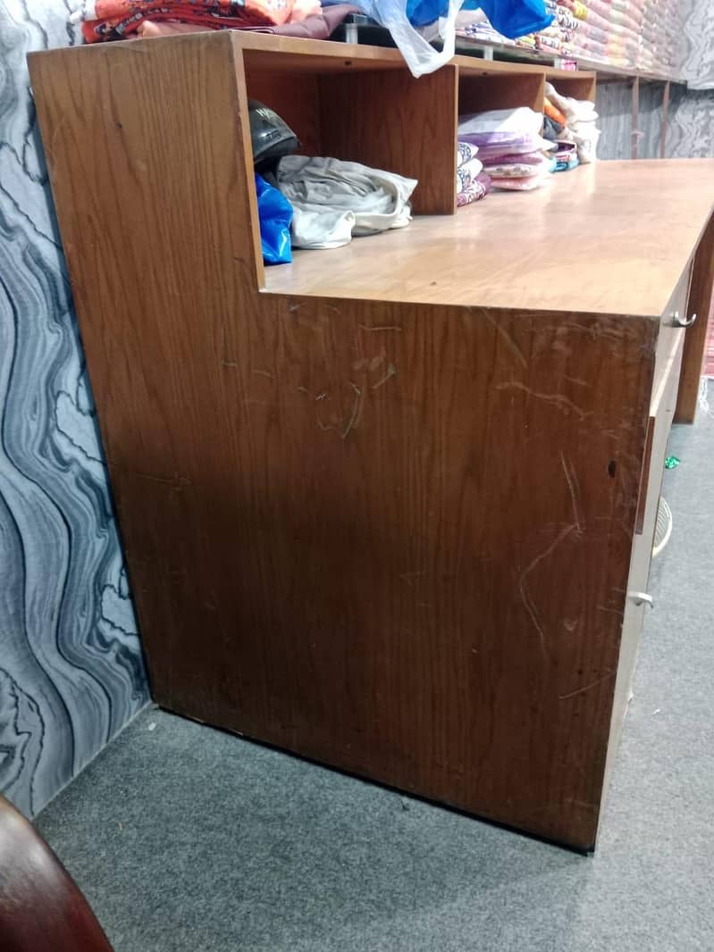 reception table 1