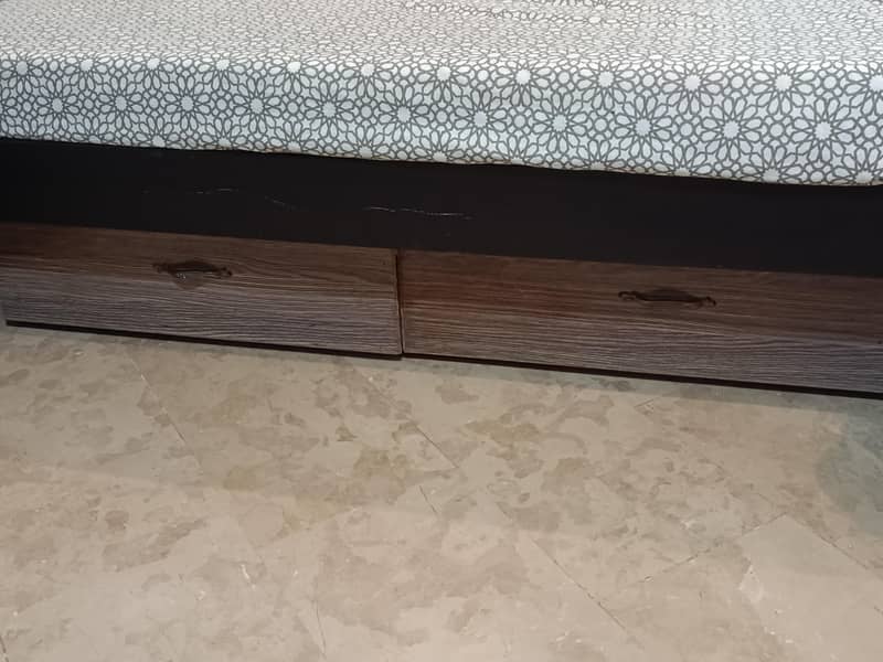 Underbed Drawers 2