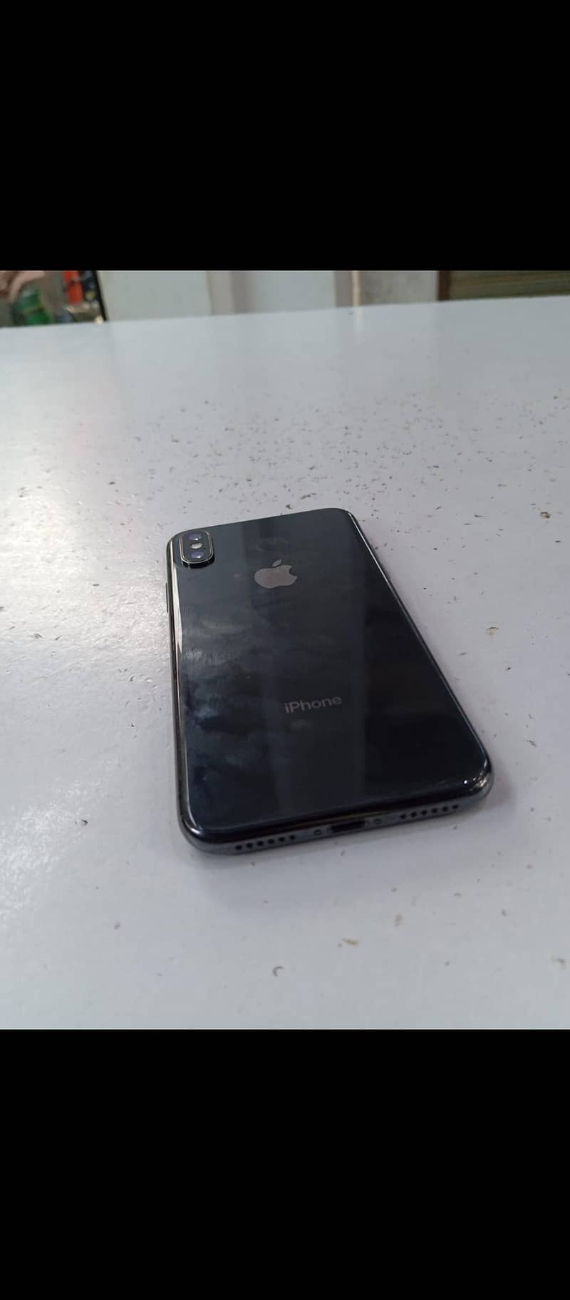 Apple iPhone X 3