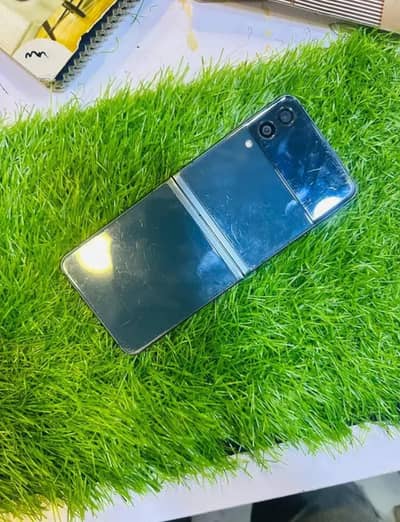 Samsung Mobile Z Flip 3 sale and exchange possible google pixel one pl