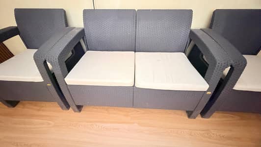 Sofa set