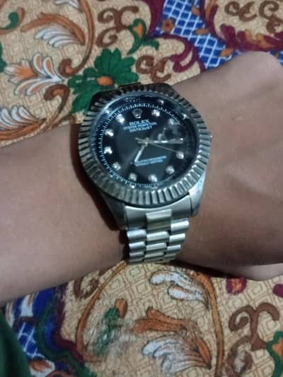 real price is 3k but I weir this for 2 months so for 2.5k only