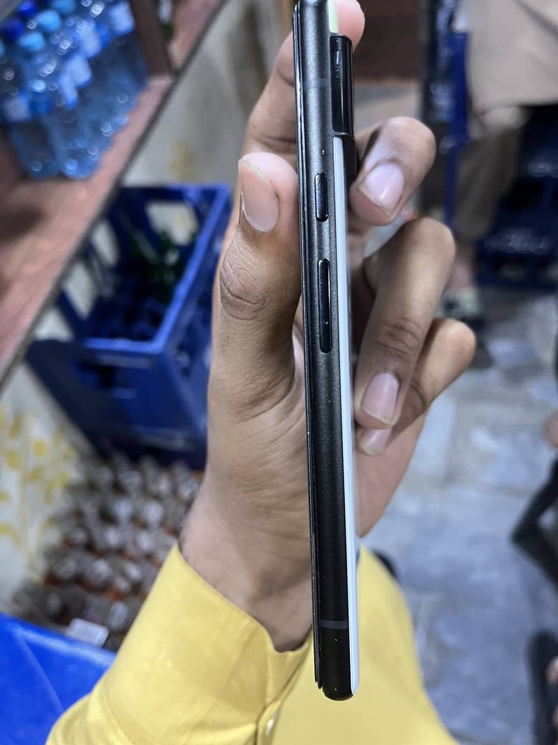 Google Pixel 6 1
