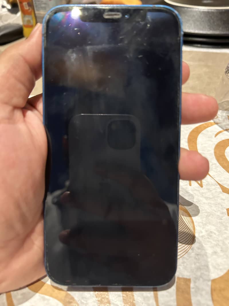 Apple iPhone 12 7