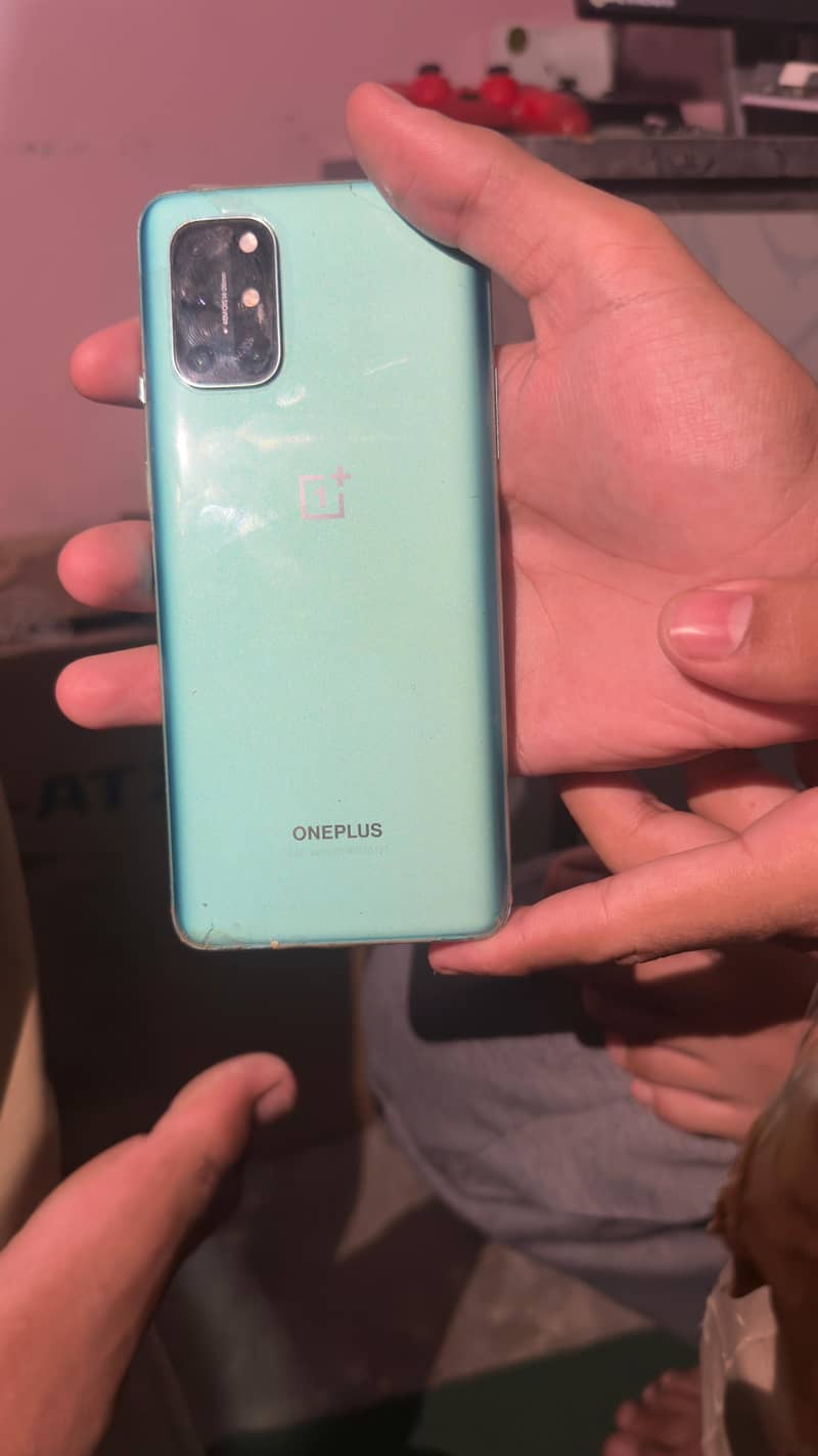 One Plus 8T 0
