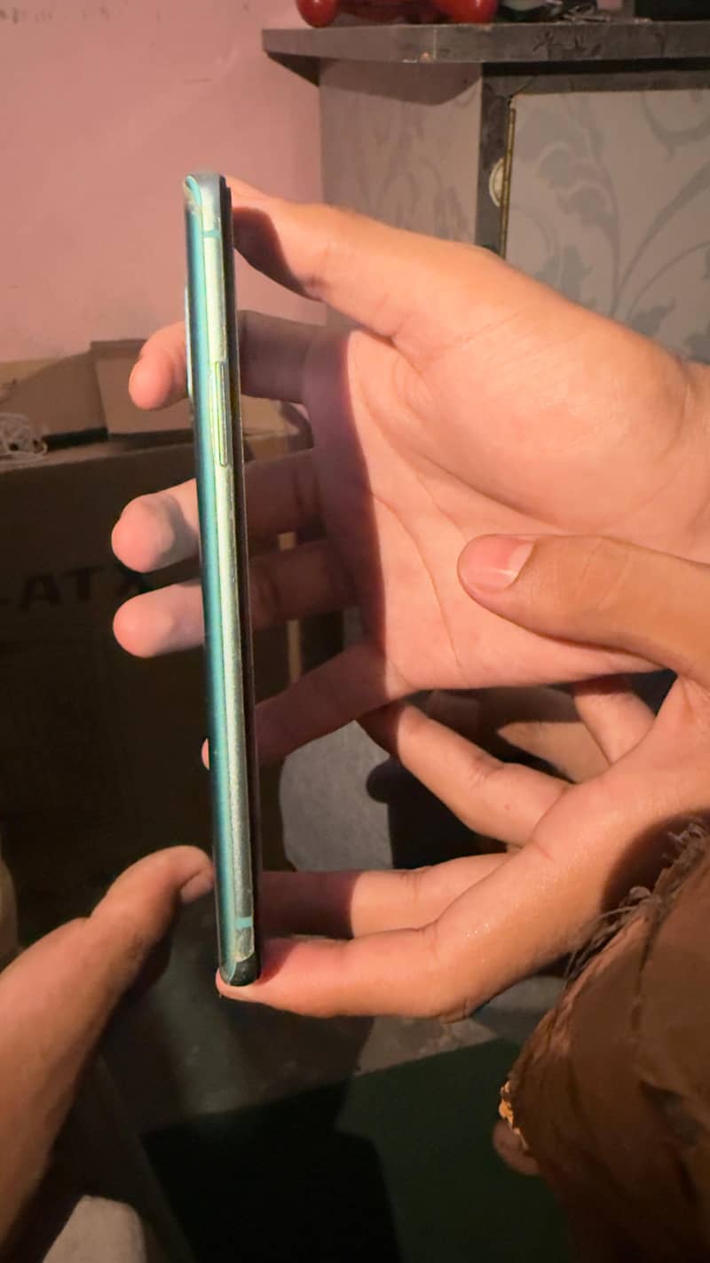 One Plus 8T 2