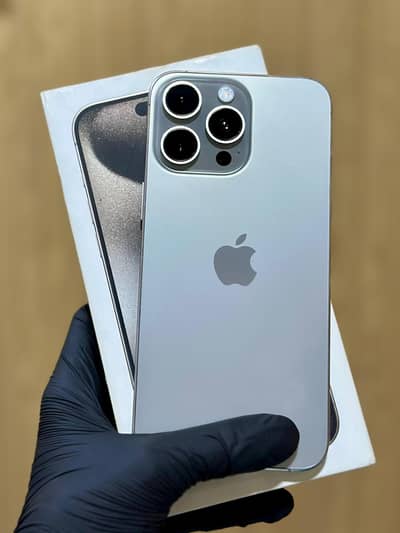Apple iPhone 15 Pro Max