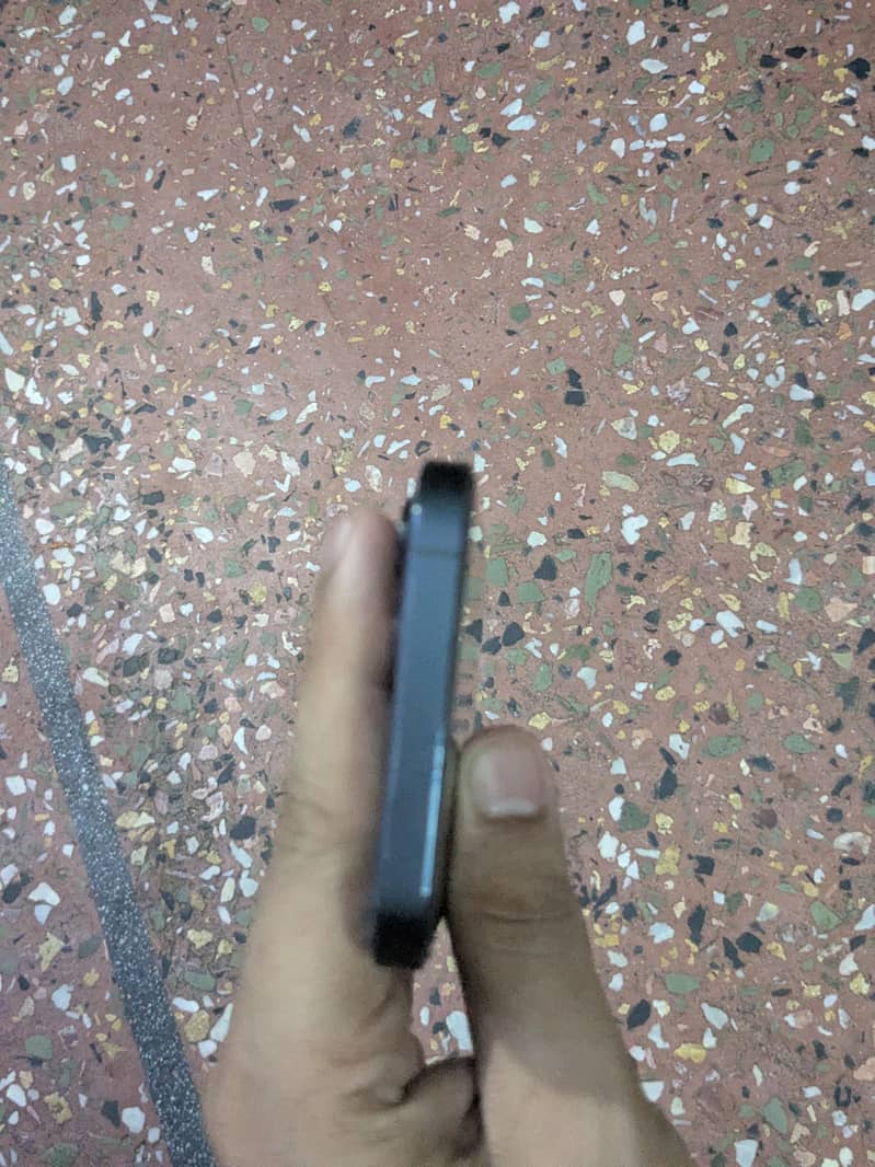 Apple iPhone 12 Pro 5