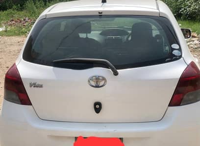 Toyota Vitz 2010