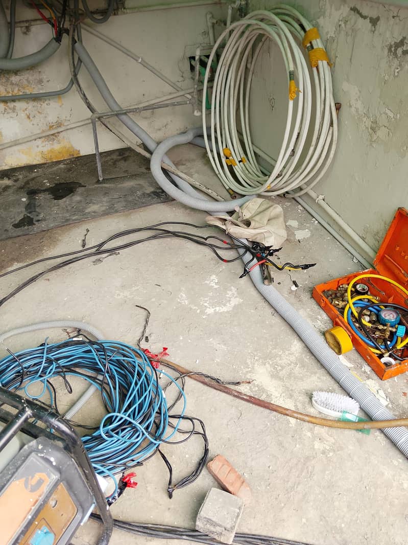 Electrician 0