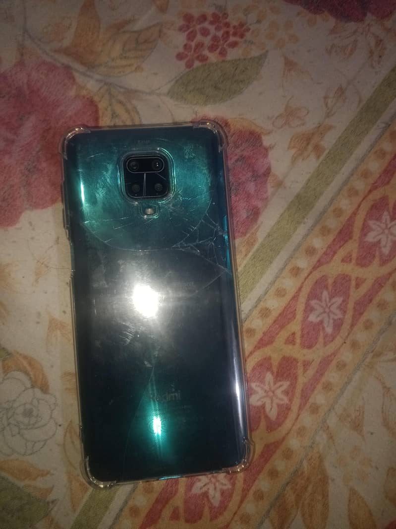 Xiaomi Redmi Note 9S 1