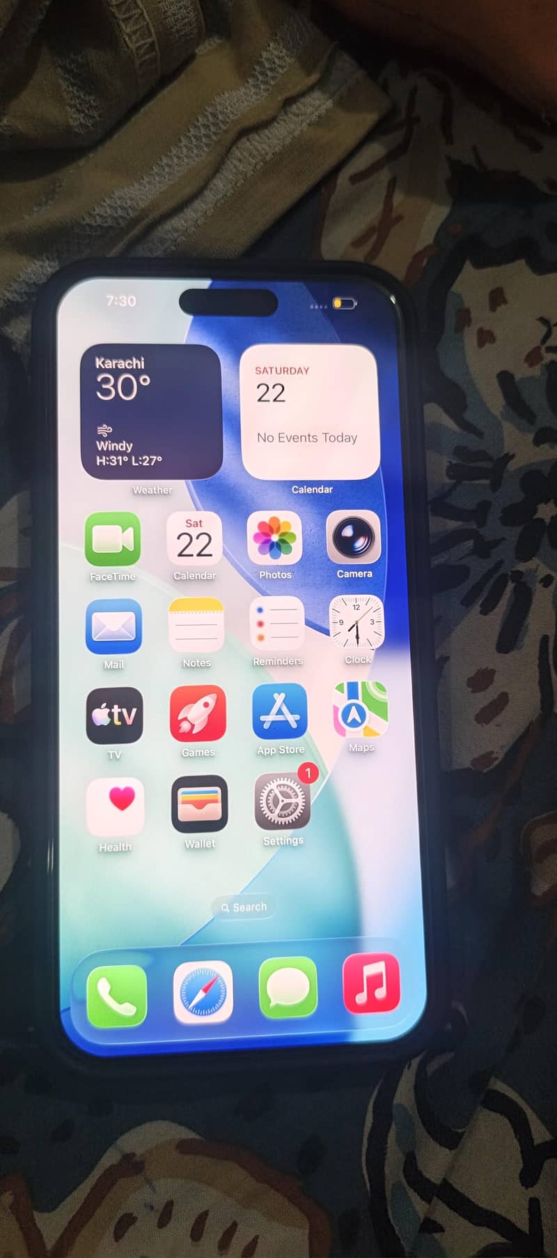 Apple iPhone 15 Pro Max 3